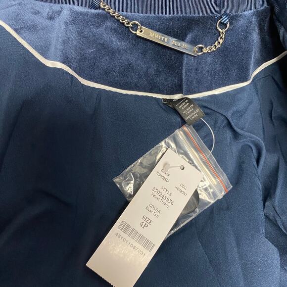 White House Black Market Womens Size 4P River Teal Velvet Trophy Blazer - Picture 7 of 8